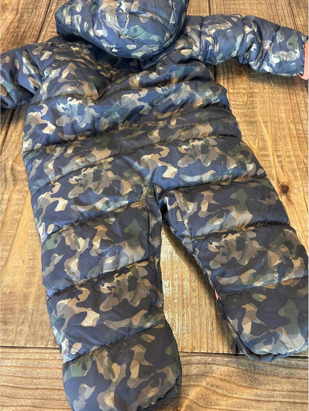 New Nike Baby Camouflage Puffer Snow suit with Orange Lining 12 months Boys - Picture 5 of 5